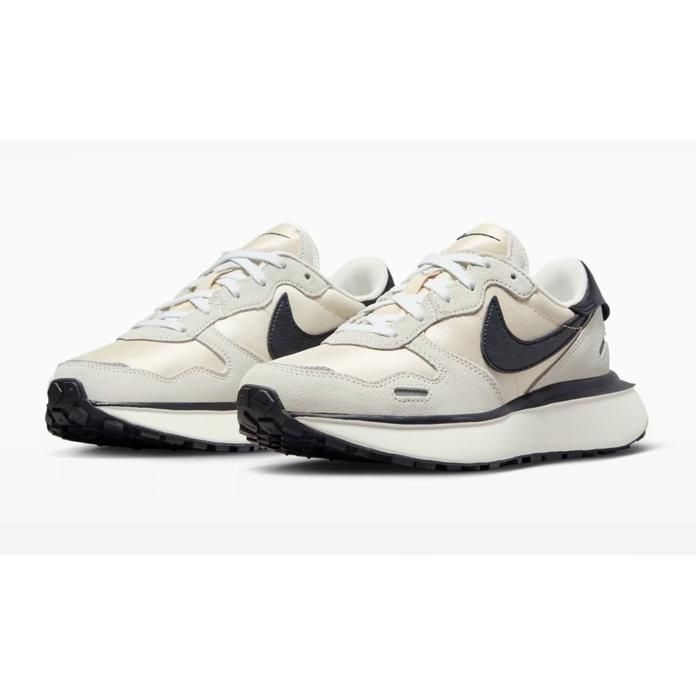 Nike Phoenix Waffle Sneakers Summit White Sanddrift Black 10.5 W 9 M